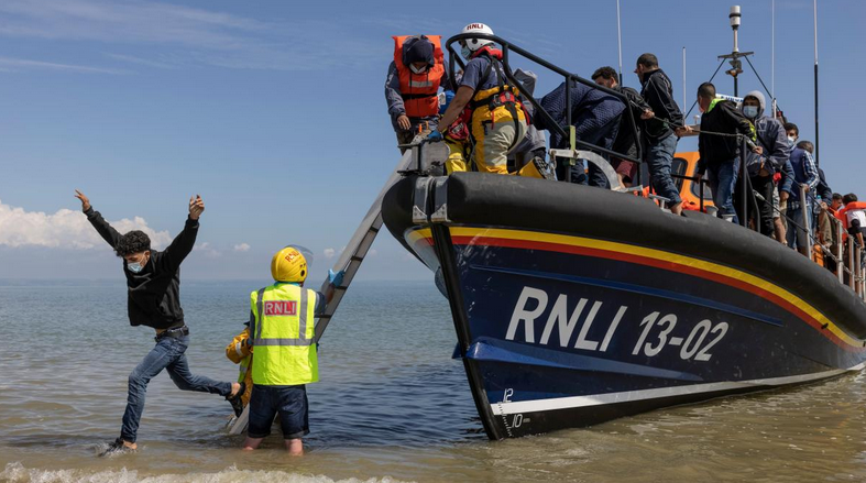 Record Migrant Crossing: 700 Arrive in UK on August 11, Third Highest This Year