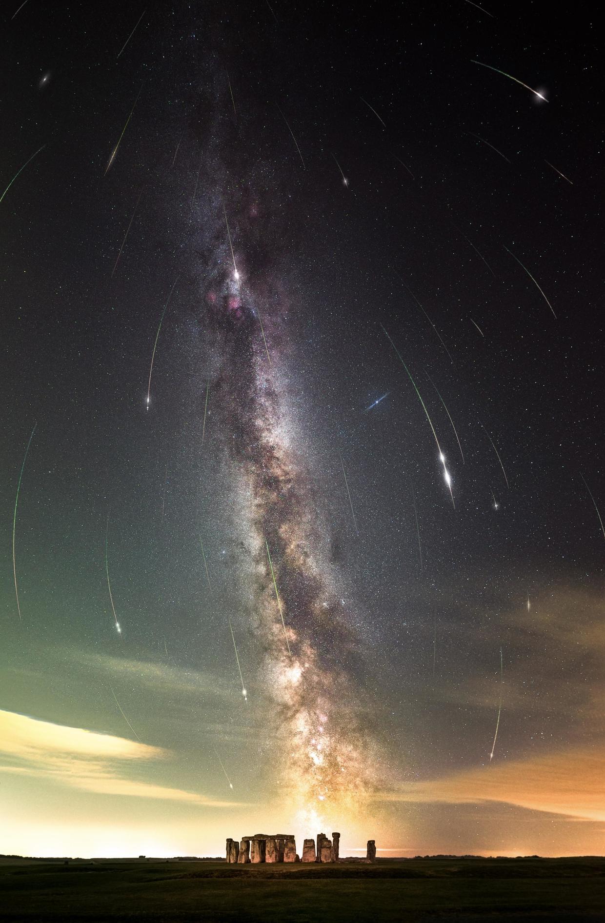 Stonehenge Under a Shower of Stars: Photographer Captures Stunning Perseid Display