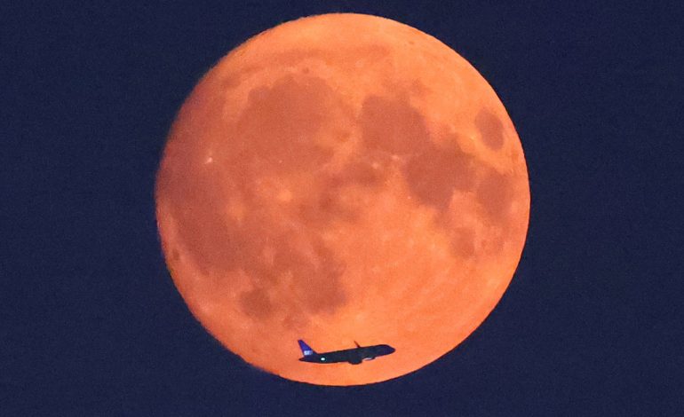 Blue Supermoon Lights Up the Sky Tonight, Heralding a Series of Astronomical Events