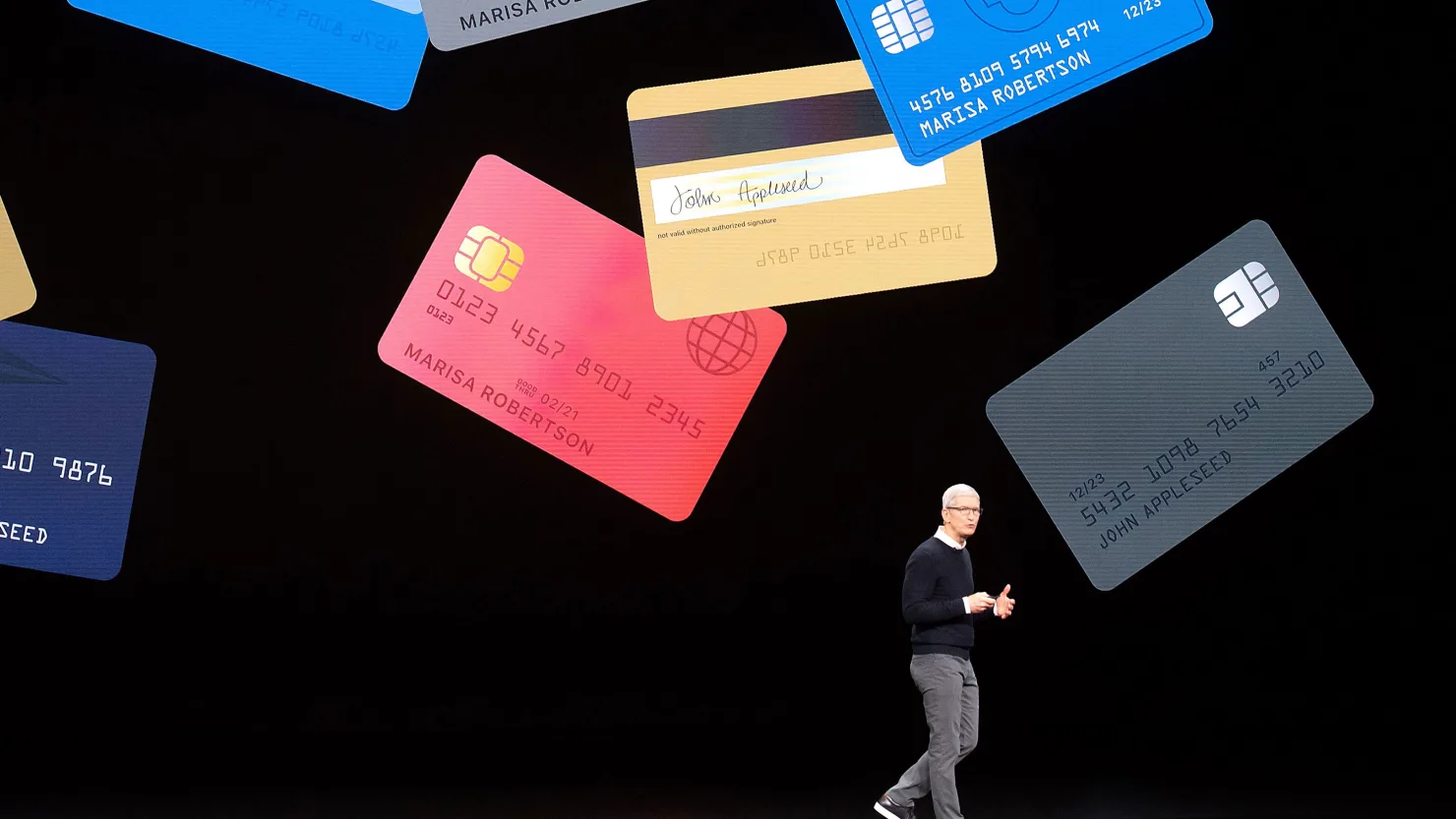 JPMorgan in Talks to Take Over Apple Card as Goldman Looks to Exit Partnership