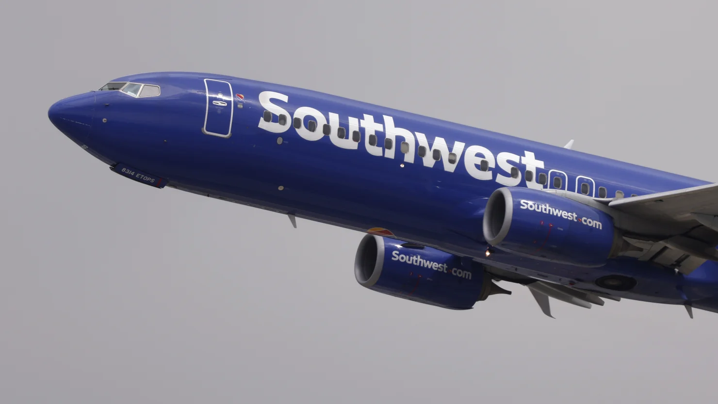 Elliott Management Plans to Call for Southwest Airlines Special Meeting