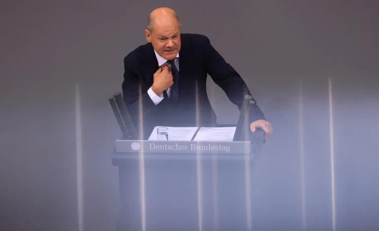 Scholz Fires Back at Merz, Accusing Opposition Leader of “Cheap Headlines” on Immigration