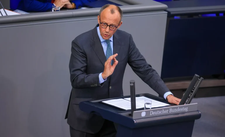 Merz Wins Conservative Nomination for German Chancellorship, Setting Up Clash with Scholz