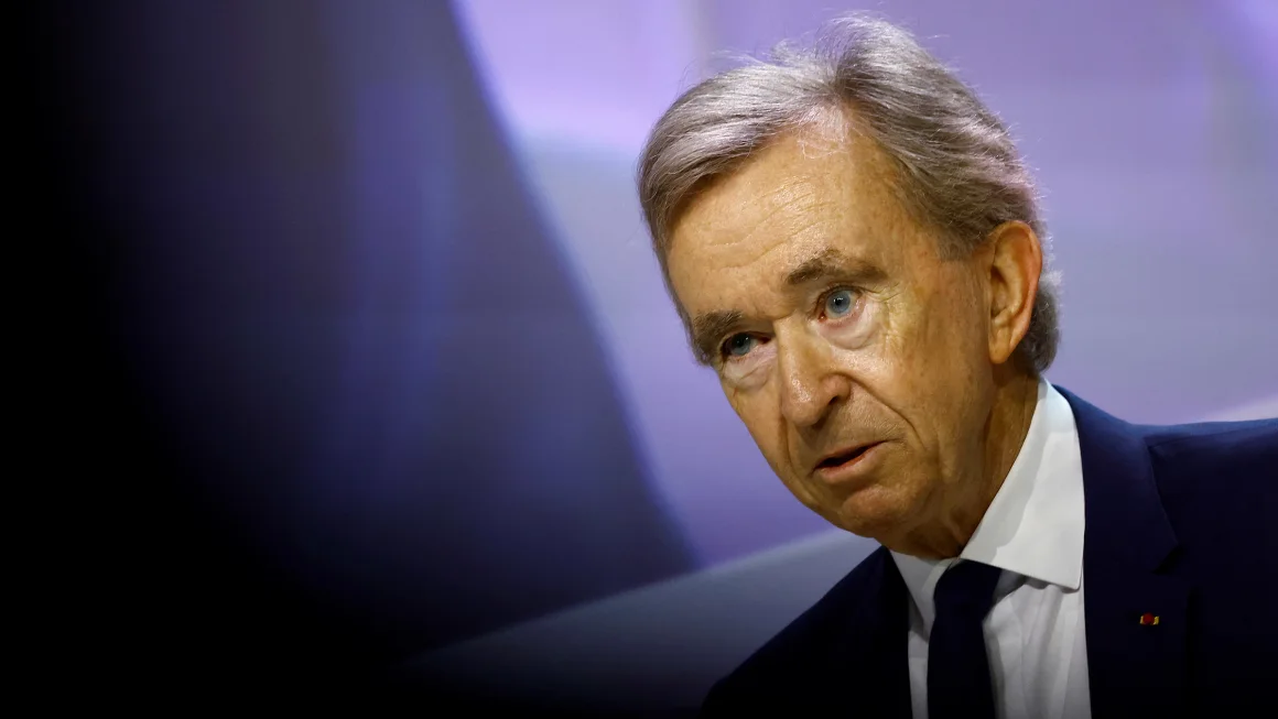 French Billionaire Arnault’s Fortune Soars $17 Billion on China’s Economic Boost