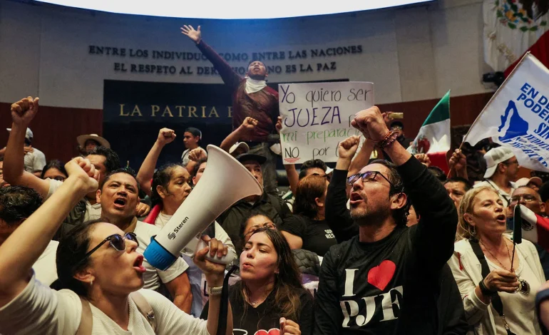 Protests Erupt as Mexican Senate Passes Controversial Judicial Reform