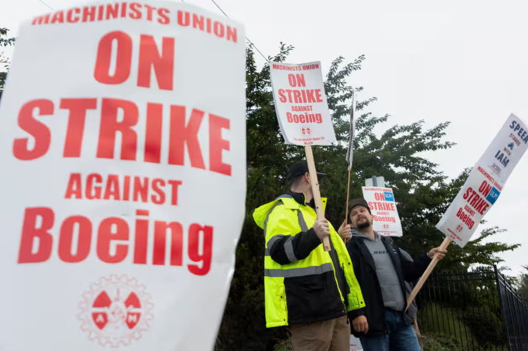 Boeing and Machinists Union Face Strike After Pay Dispute