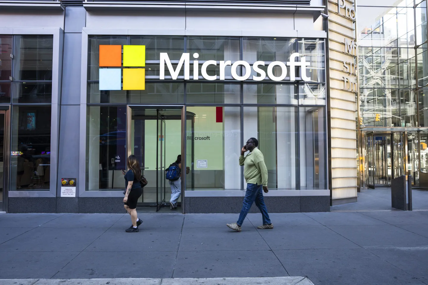 Microsoft Unveils $60 Billion Stock Buyback and 10% Dividend Increase