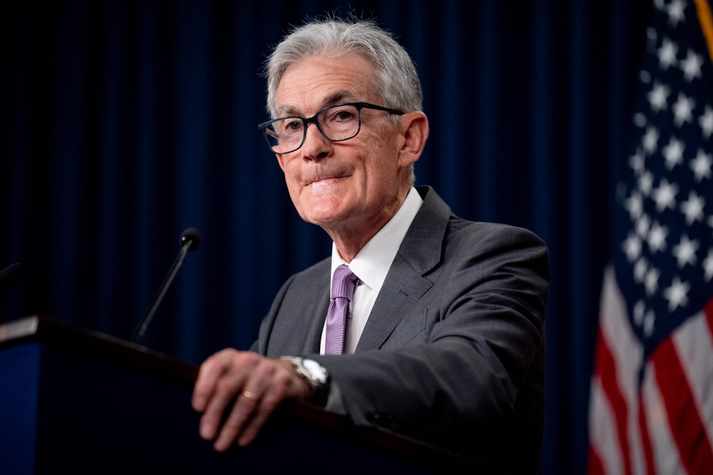 Unclear Federal Reserve Communication Fuels Market Uncertainty Over Rate-Cut Path