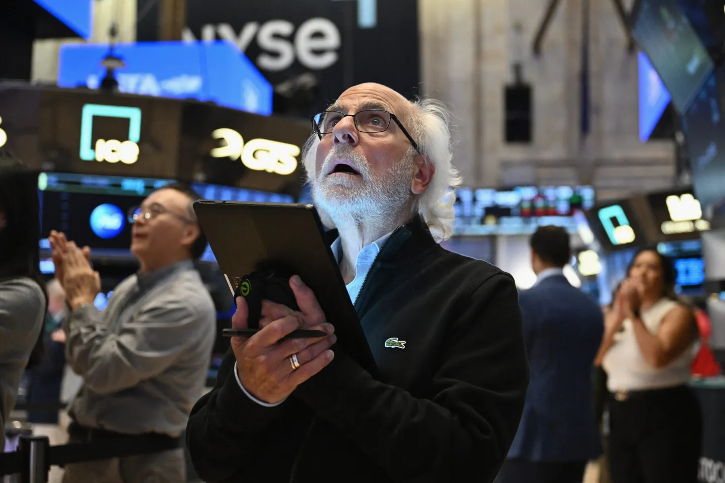 Stock Market Dips After Fed’s Historic Rate Cut—Experts Weigh In