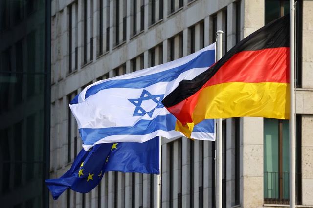 Germany Suspends New Weapons Exports to Israel Amid Legal Challenges and Internal Disagreements