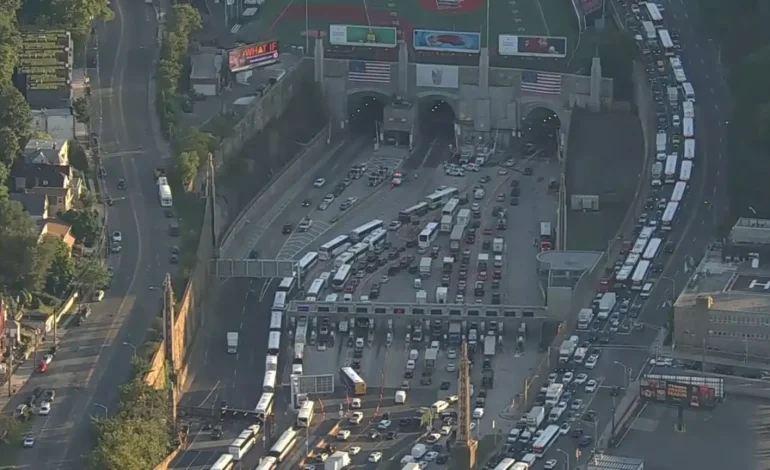 NYC Commuters Face Major Delays in Lincoln Tunnel After Disabled Bus and Crash