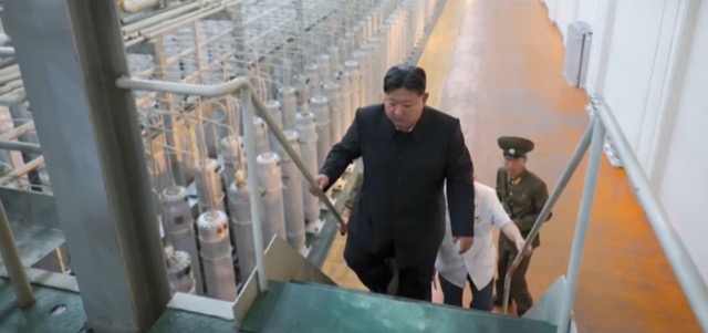 North Korea Unveils Uranium Enrichment Facility, Vows to Expand Nuclear Arsenal