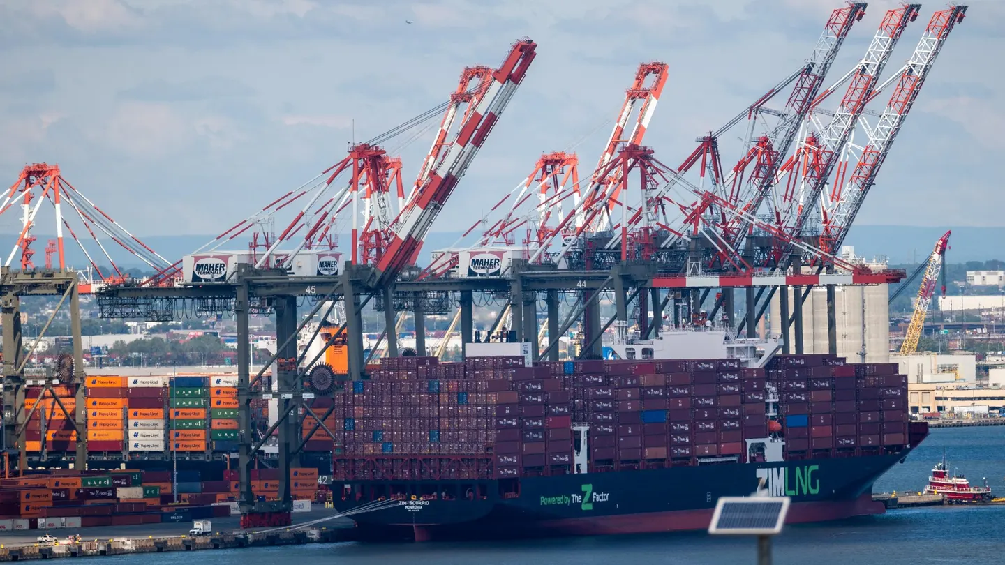 Nationwide Dockworker Strike Threatens US Supply Chain and Economy