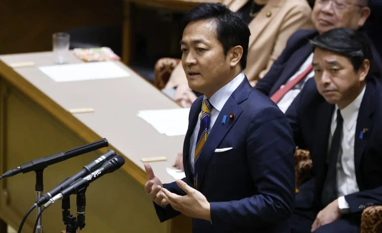 Japan’s Ishiba May Offer Tax Break to Secure Power After Election Setback