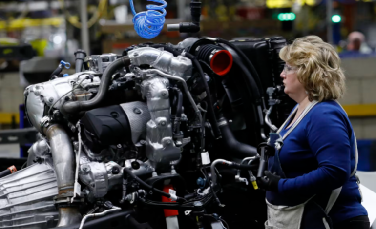 US Manufacturing Contracts for Sixth Straight Month as Uncertainty Persists