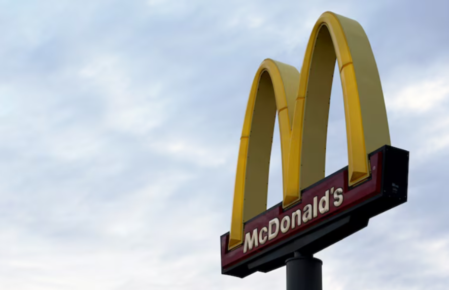 McDonald’s Clears Quarter Pounder Beef Patties from Link to E. Coli Outbreak, Focus Shifts to Onion Supplier