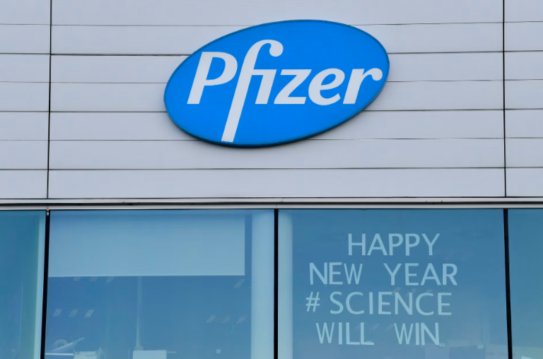 Pfizer’s Earnings and Revenue Outperform, Company Raises 2024 Guidance