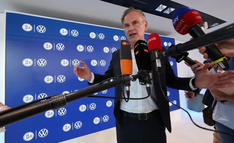 VW CEO Warns of Possible Retaliatory Tariffs from China, Bild Reports