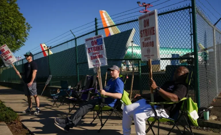 Boeing Machinists Prepare to Vote on Tentative Contract Amid Company Challenges