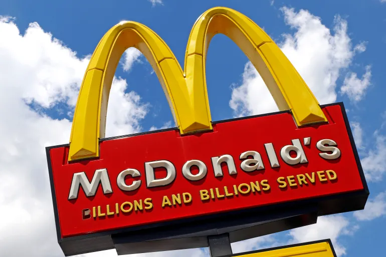 Fast Food Chains Pull Onions After E. coli Outbreak Linked to McDonald’s Quarter Pounders