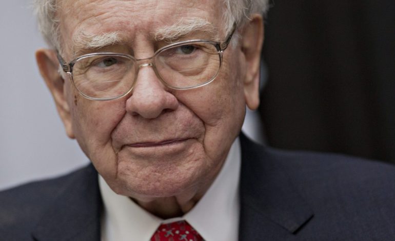 Warren Buffett Opts Out of 2024 Presidential Endorsements, Cautions Against Fraudulent Claims