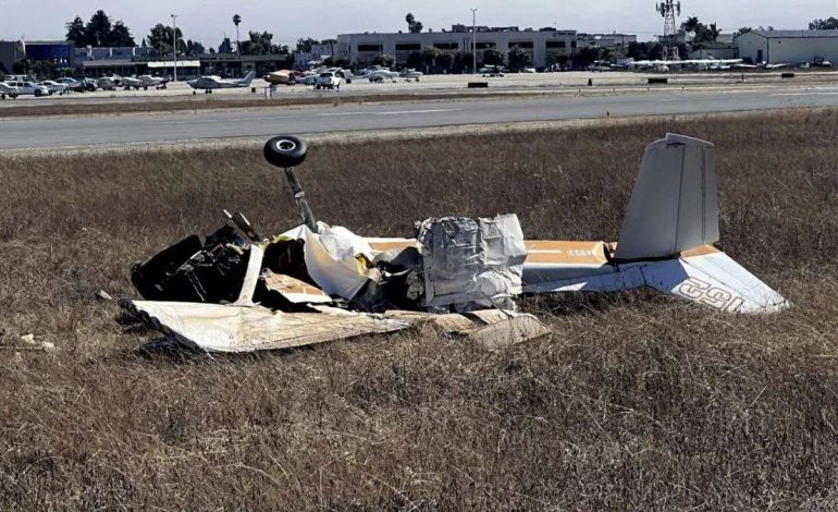 Plane Crashes on Catalina Island, Injuries Unknown