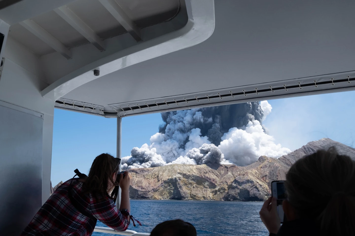 New Zealand’s Whakaari Volcano Owners Appeal Conviction, Blaming Tour Operators for Safety