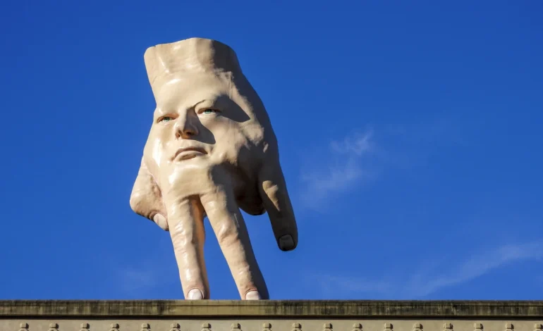 New Zealand Wellington’s Giant Hand Sculpture, “Quasi,” Heads Down Under After Five Years of Controversy