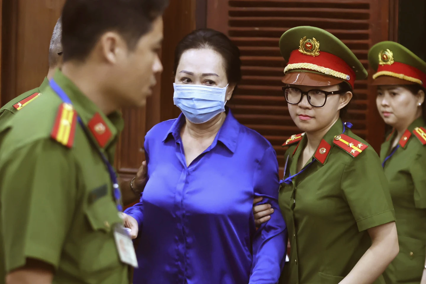 Vietnamese Real Estate Tycoon Faces Life Sentence in New Fraud Conviction Amidst Crackdown