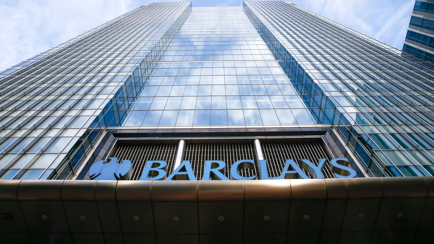 UK Regulator Fines Barclays £40 Million Over 2008 Qatar Fundraising Deal