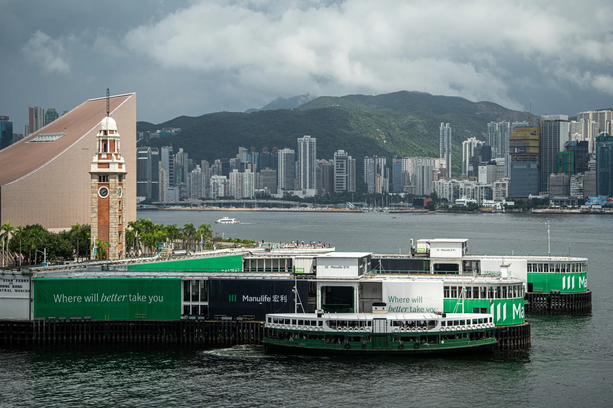 Ferry Crashes into Hong Kong’s Central Pier, Injuring Dozens