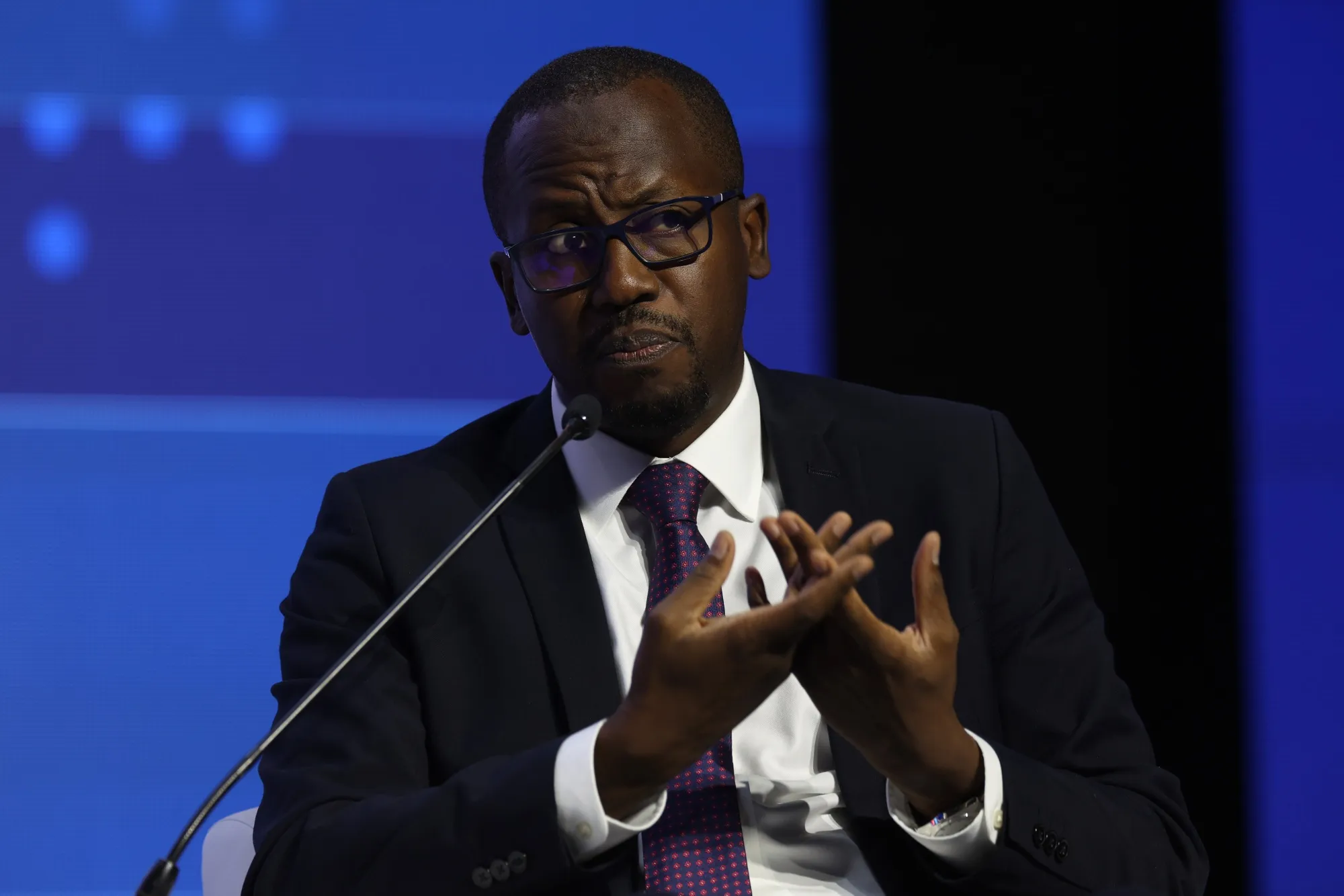 Senegal to Review Oil, Gas Contracts Amidst Financial Concerns