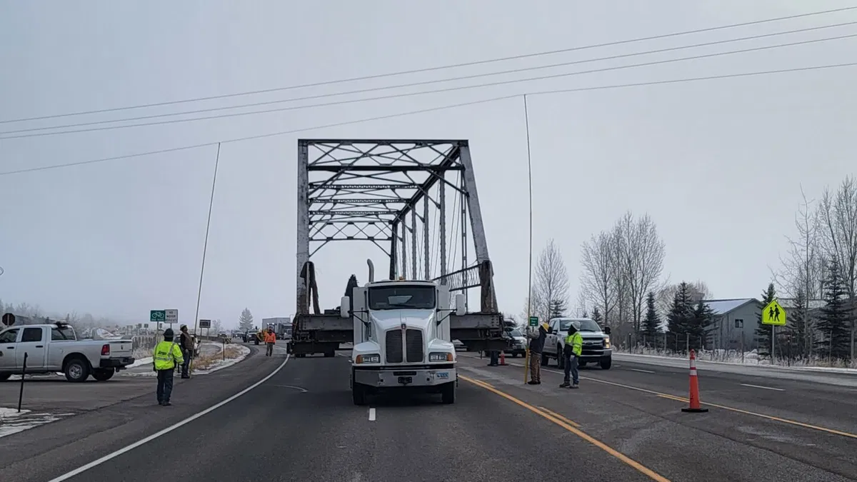 Brief Closure of US 26/89 Planned for Swinging Bridge Removal