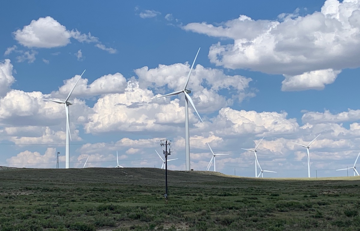 PacifiCorp Considers Potential Breakup, Aligning Wyoming with Pro-Coal Interests