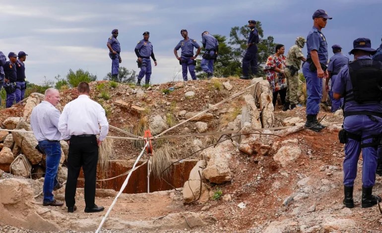 South African Court Orders End to Standoff at Abandoned Mine, Hundreds of Illegal Miners Trapped