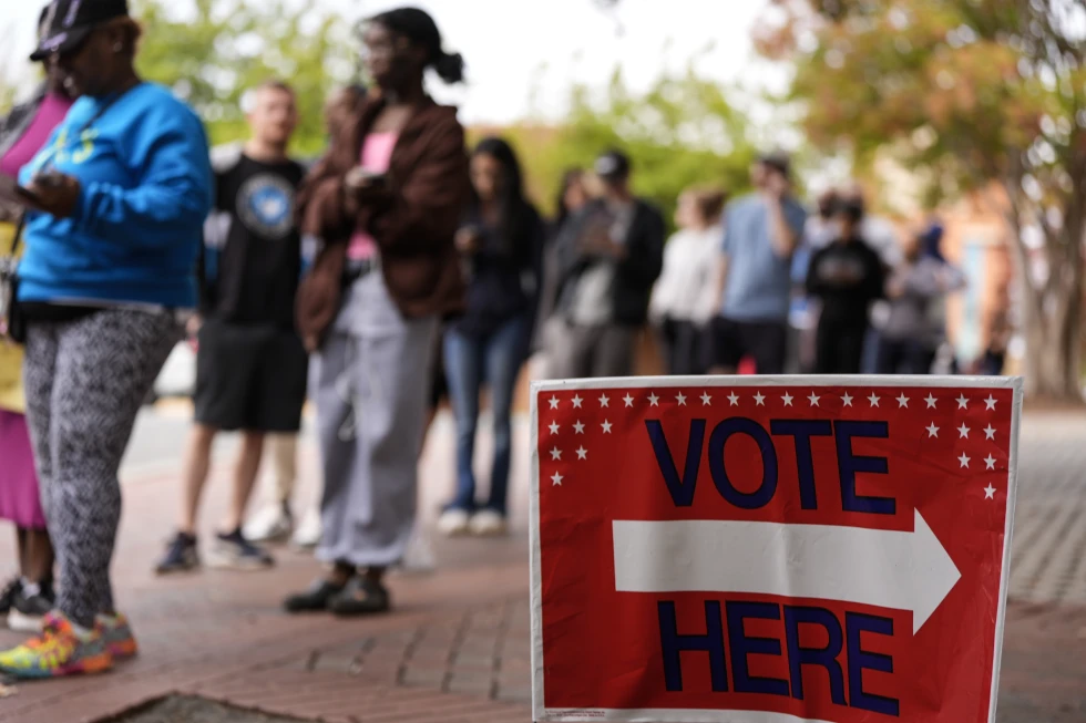 North Carolina Breaks Early Voting Record Amid Strong Turnout