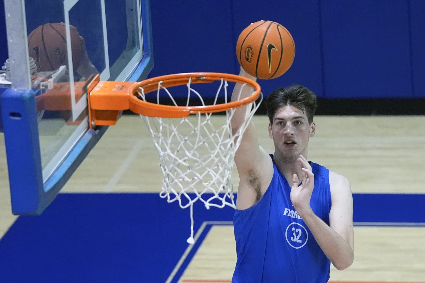 World’s Tallest Teenager, 7’9″ Olivier Rioux, to Redshirt Freshman Year at Florida