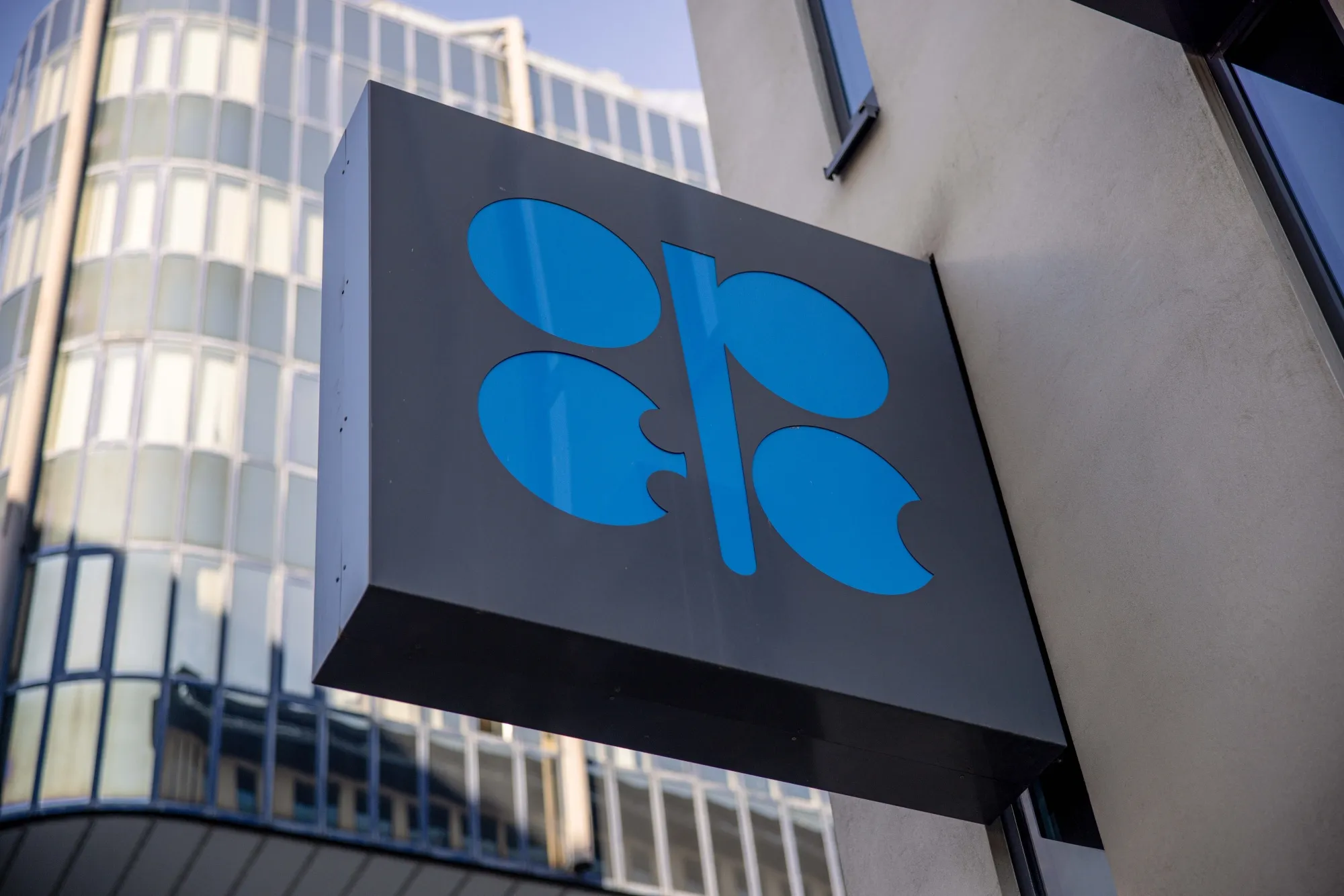 Oil Glut Looms Despite OPEC+ Production Cuts, IEA Predicts