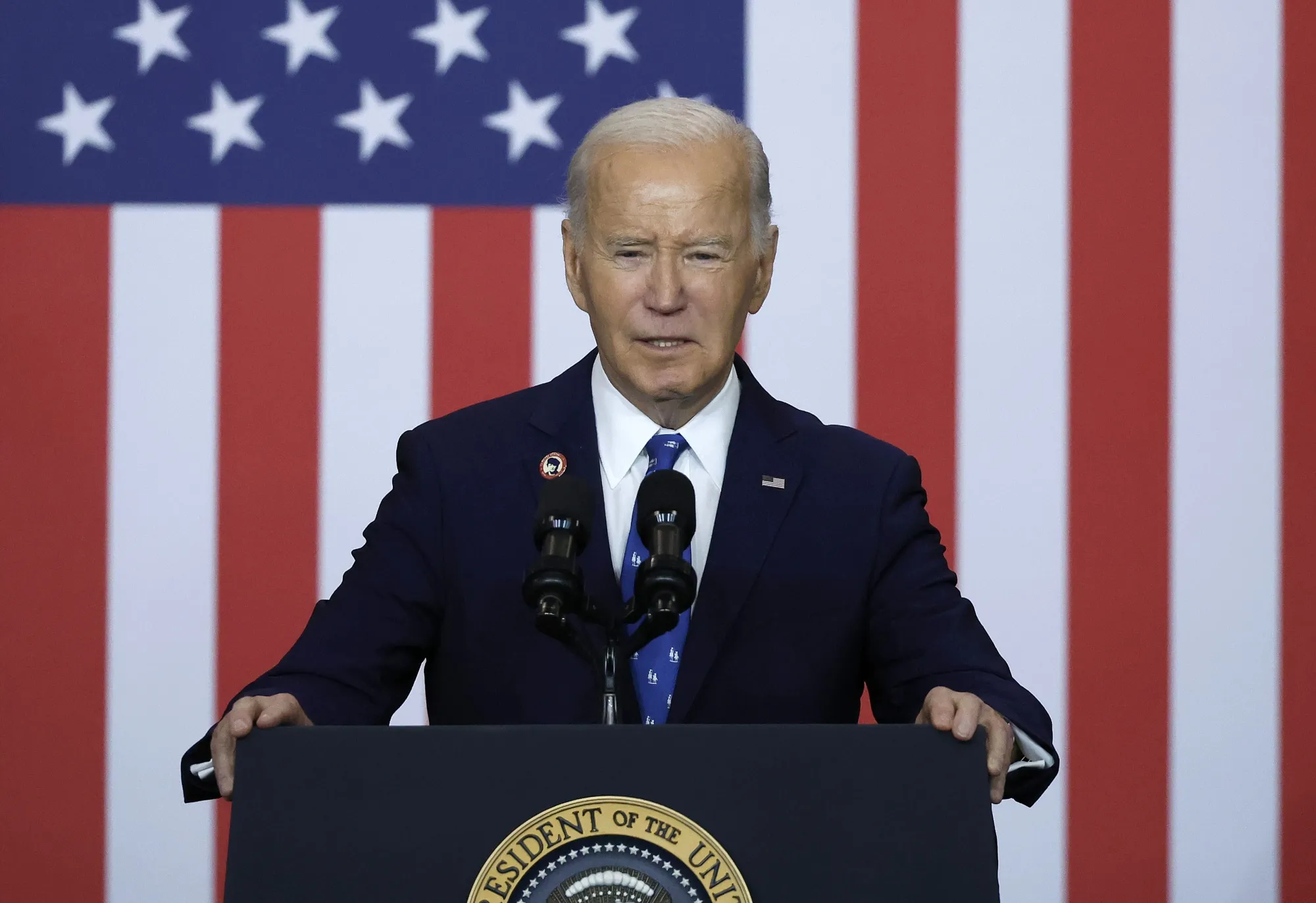 Biden Commutes Death Sentences for 37 Federal Inmates, Reshaping Federal Clemency Practices