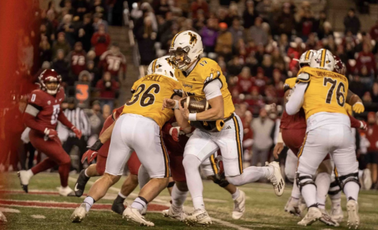 Wyoming Cowboys Secure Dramatic 15-14 Victory Over Washington State with Last-Minute Touchdown