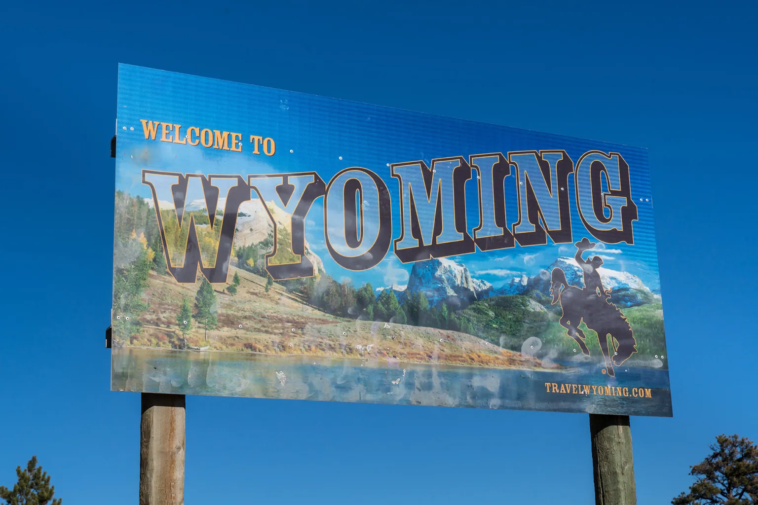 Wyoming Economic Trends: Third Quarter Report Highlights Employment Growth and Declines in Taxable Sales