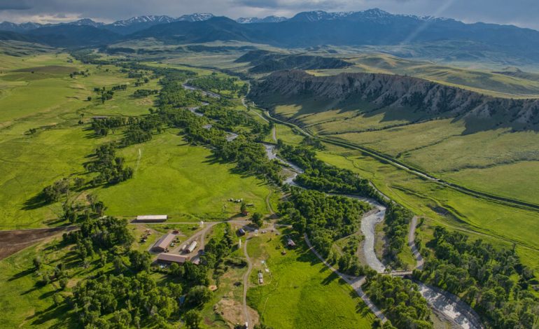 Antlers Ranch in Wyoming Dubbed ‘Little Yellowstone’ by Enthusiasts