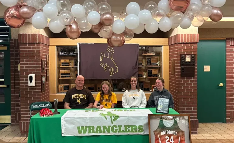 Pinedale’s Madison Antonino to Compete in Distance Running at University of Wyoming