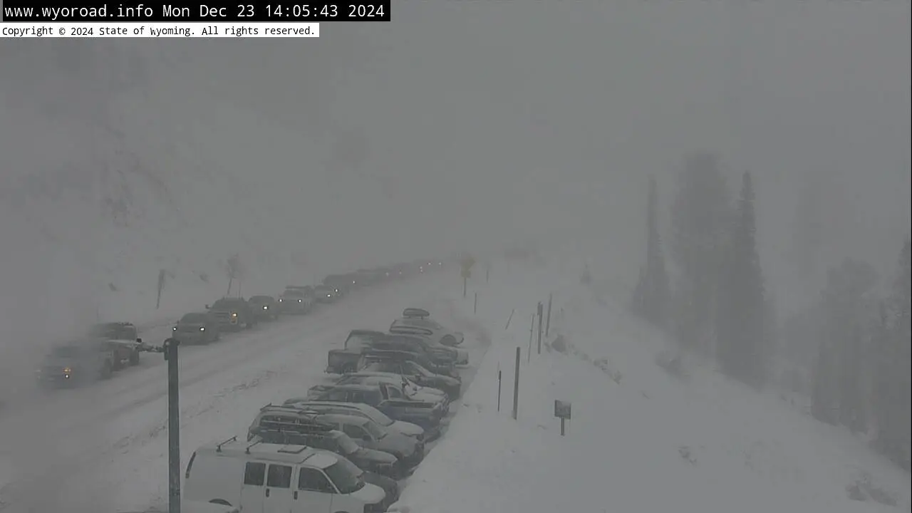 Traffic Resumes on Teton Pass Following Winter Closure