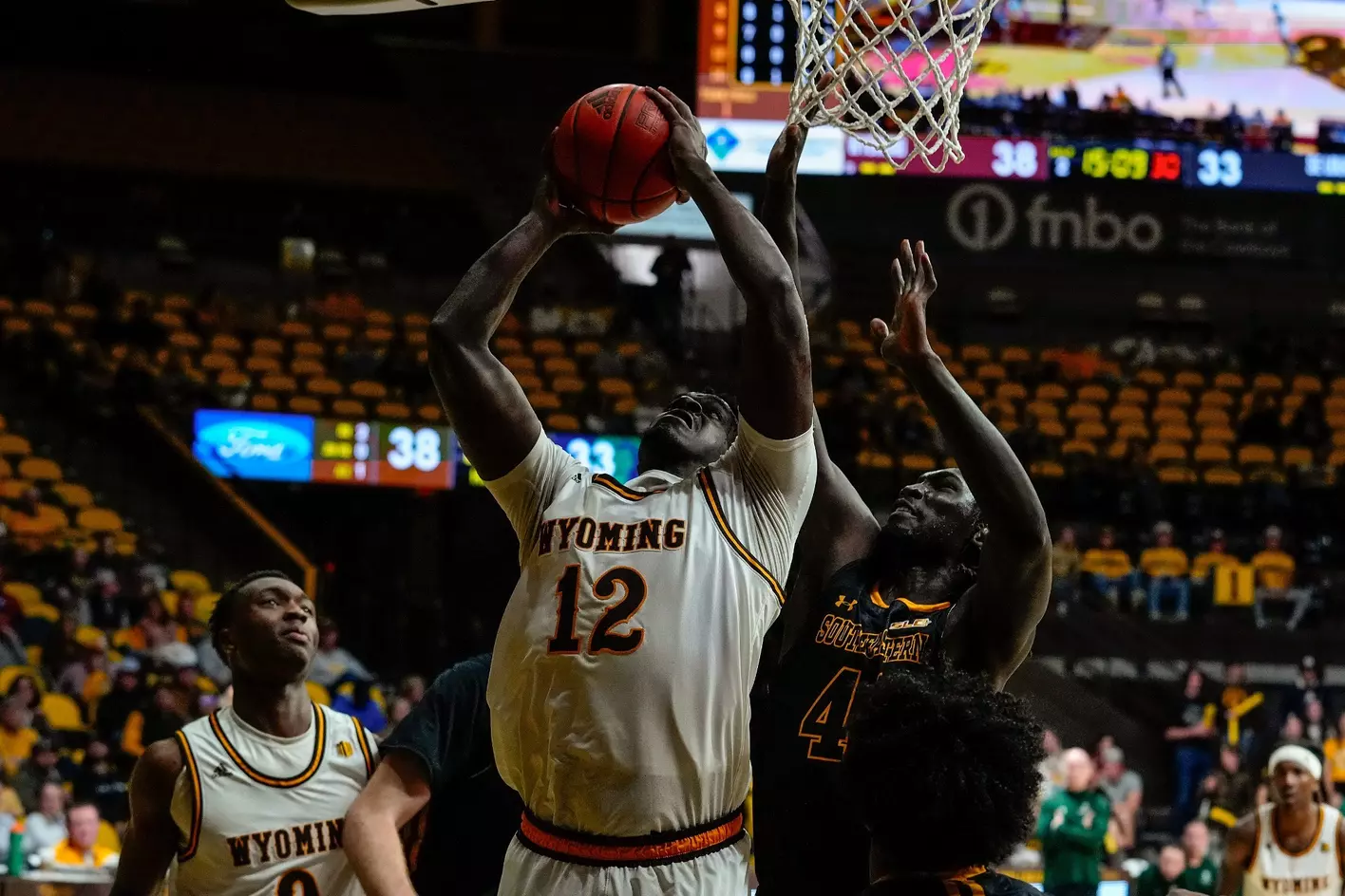 Wyoming Cowboys Ready to Face South Dakota Coyotes After Strong Start to Season