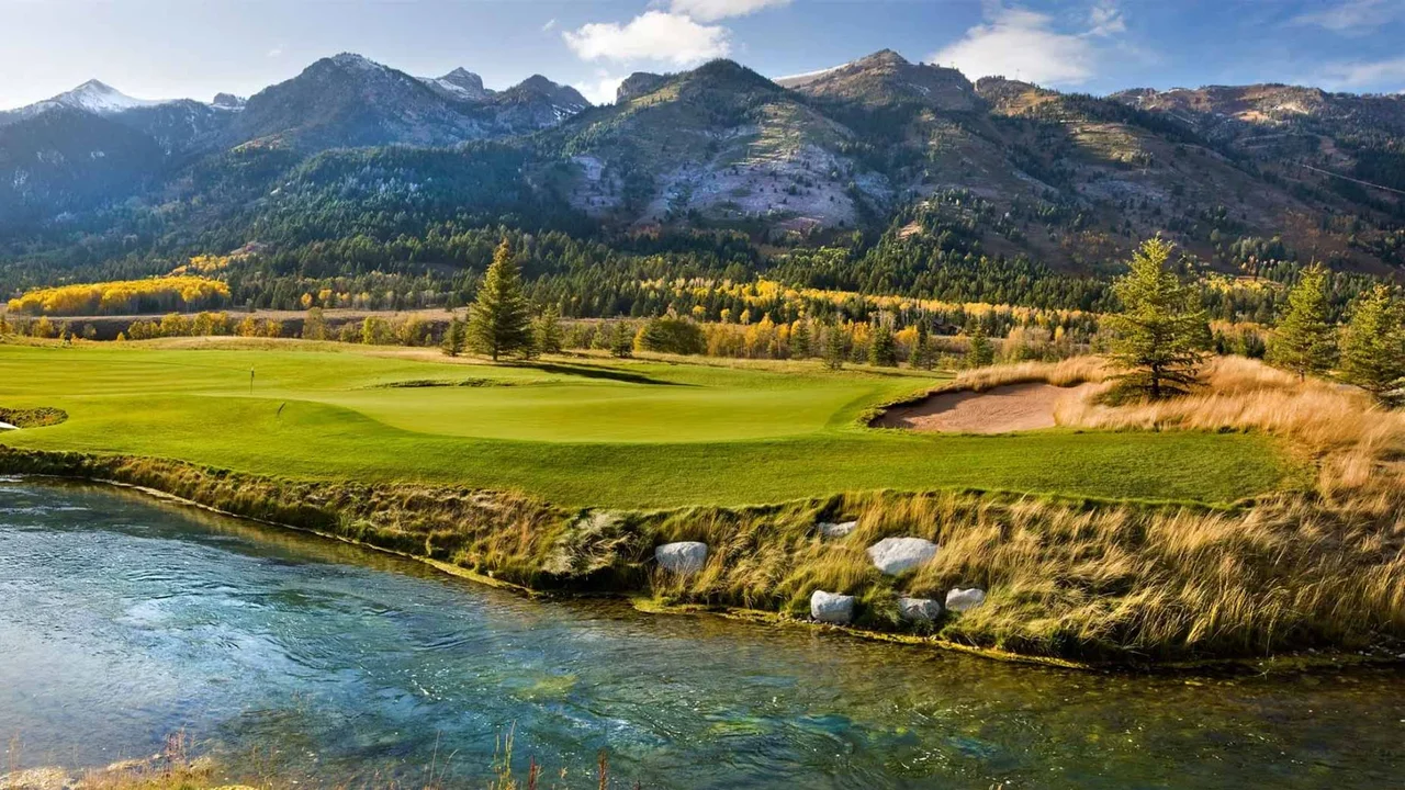 Top Golf Courses in Wyoming for 2024-25