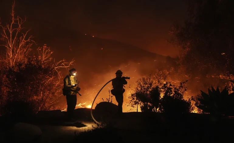 Franklin Fire Forces Thousands From Homes in Malibu, Celebrities Among Evacuees