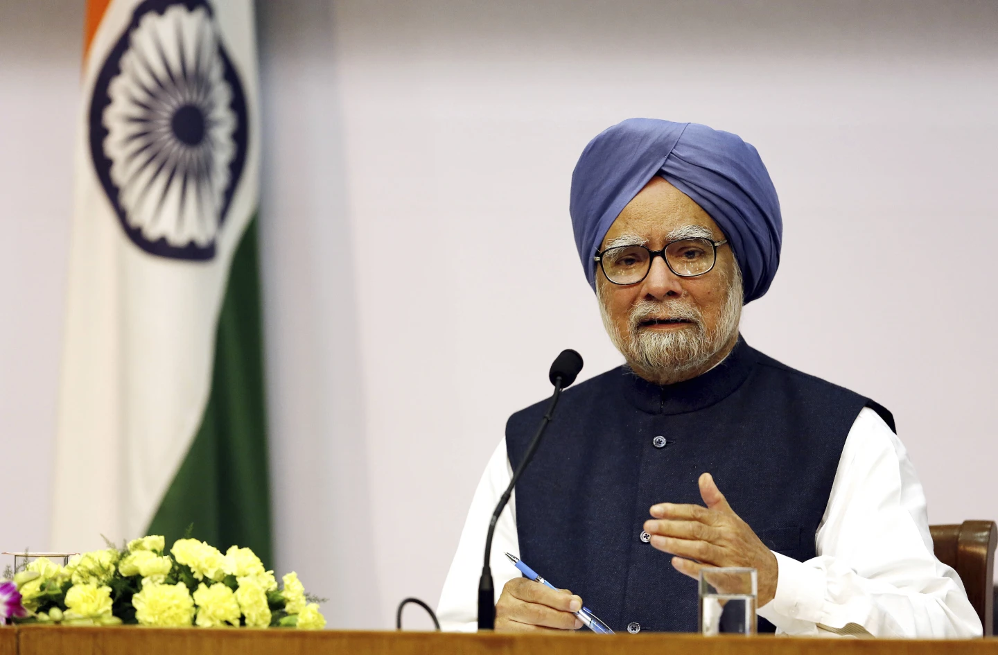 India Mourns Former PM Manmohan Singh, Declares Seven-Day Mourning Period