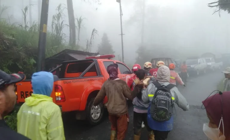 Flash Floods, Landslides in Indonesia Claim at Least 17 Lives, Several Missing