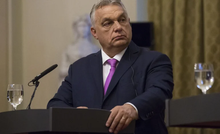 Orban Demands EU Pressure on Ukraine to Restore Russian Gas Transit, Threatens Sanctions Renewal